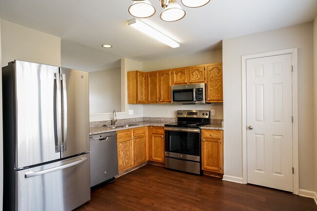 Building Photo - 3412 Monsieur Ct