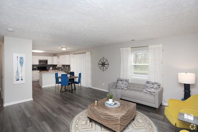 Interior Photo - Spinnaker Court