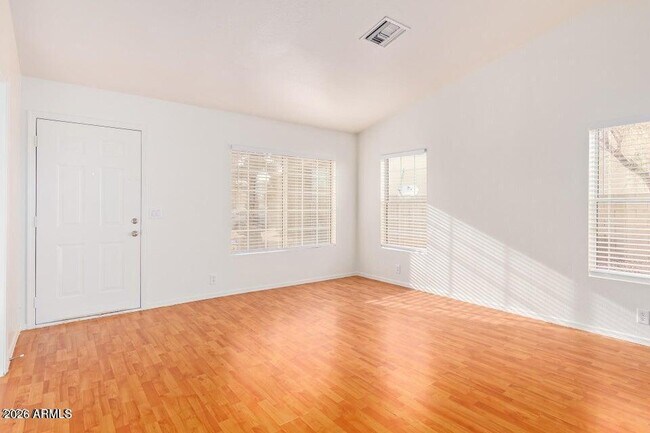 Building Photo - 6585 N 77th Dr