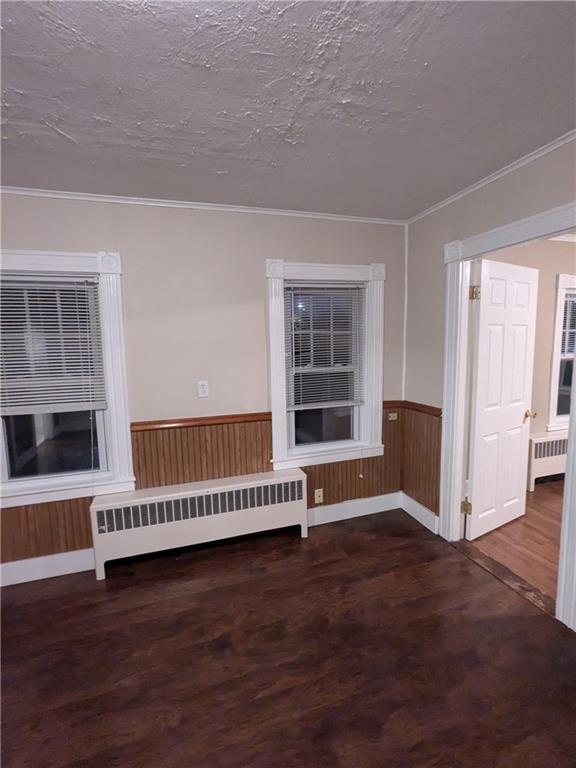 Building Photo - 14 Wallace Ave