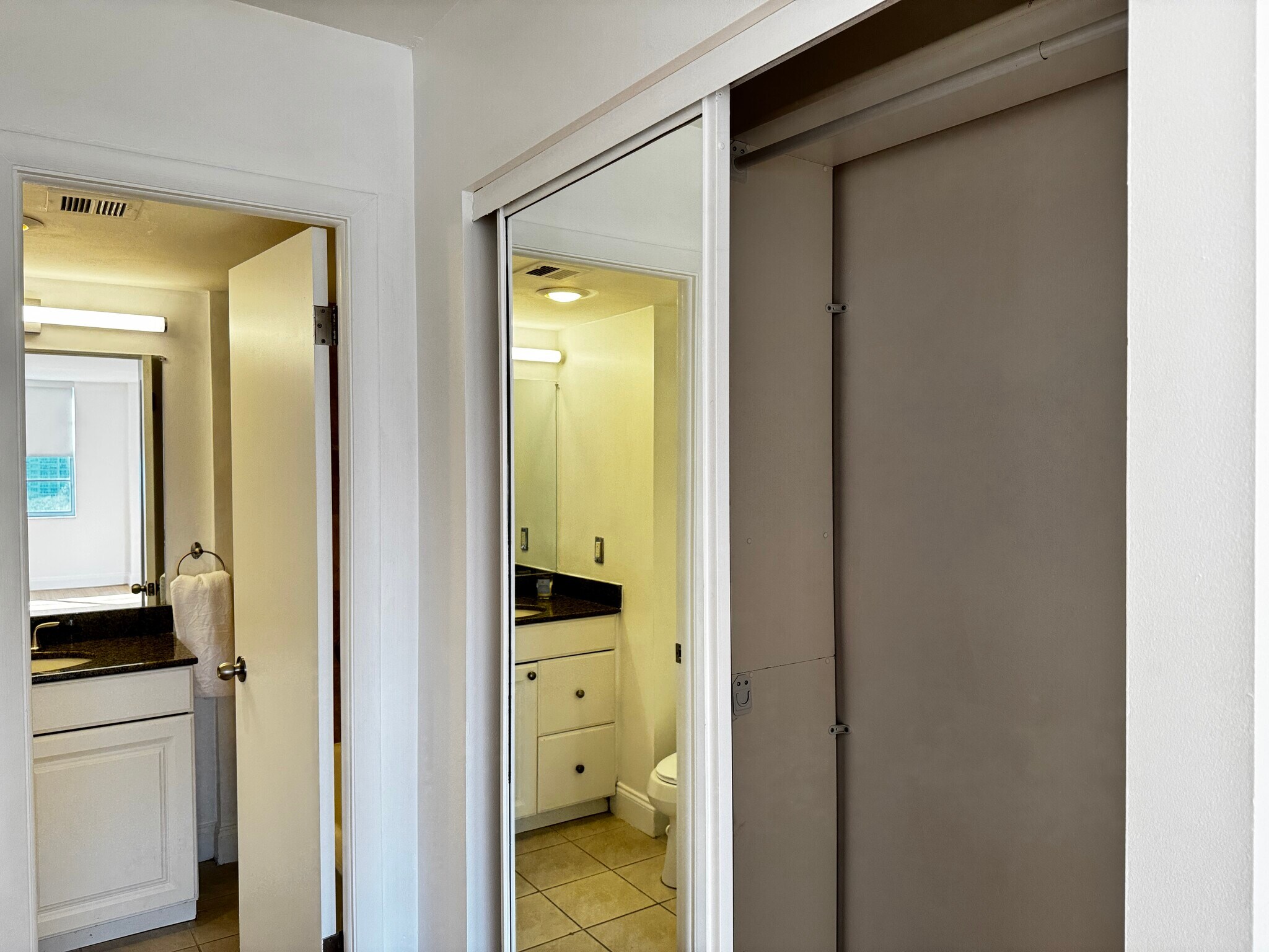 Building Photo - 2851 NE 183rd St