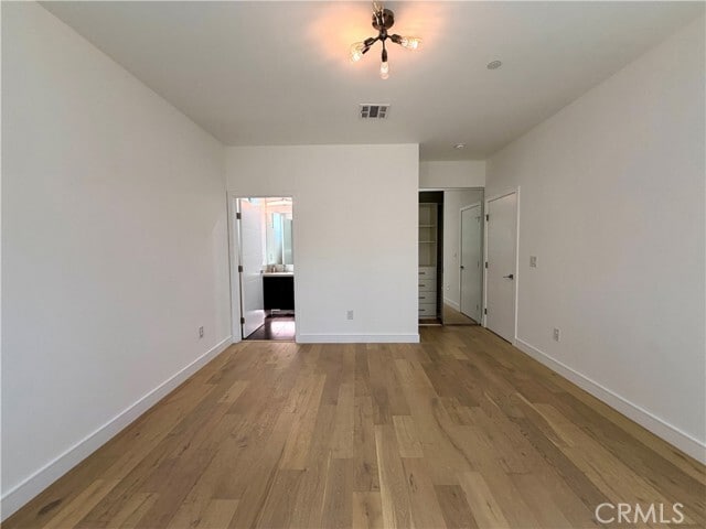 Building Photo - 1042 Garfield Ave