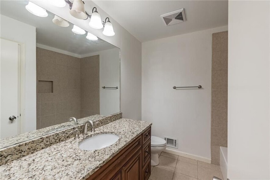 Building Photo - 4472 Old Mabry Pl
