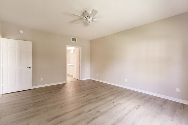 Building Photo - 27510 Palmesta Circle