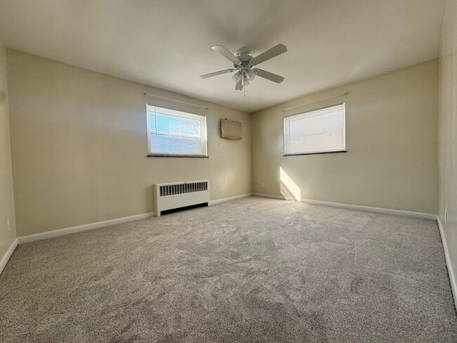 Bedroom - 6101 Dryden Ave