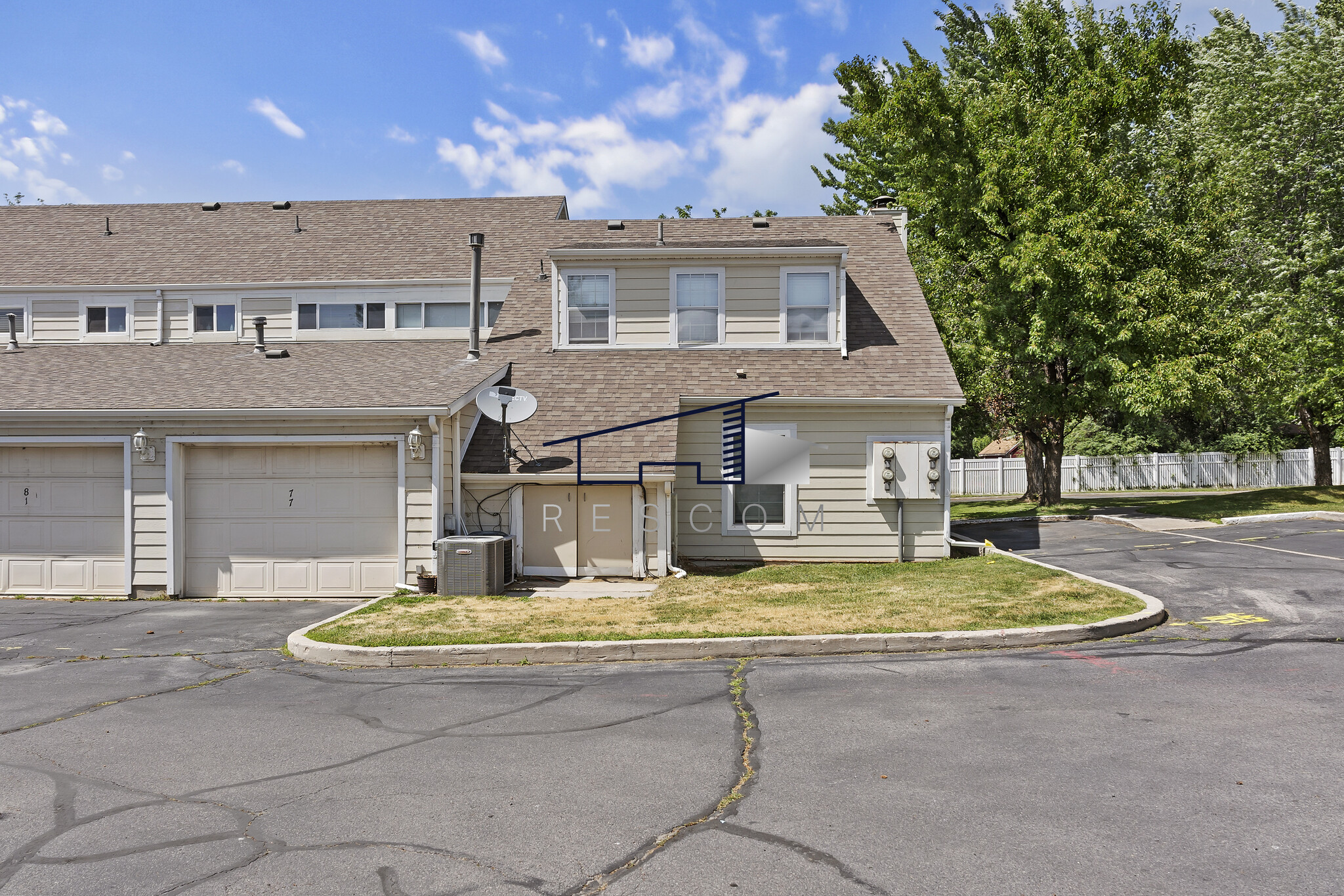 Building Photo - 77 Pheasantbrook Cir