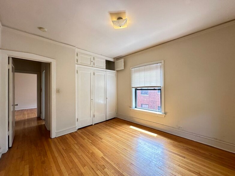 Building Photo - 1314 Oak Ave