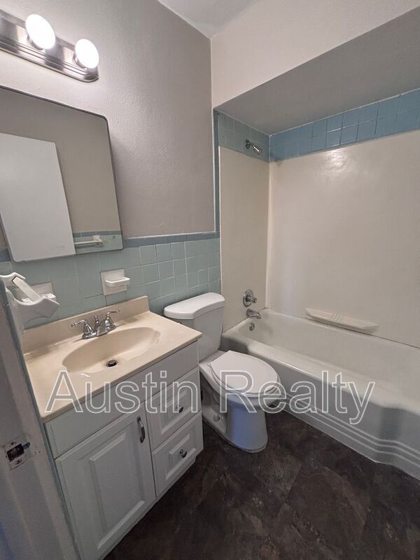 Building Photo - 1158 Brightling Dr