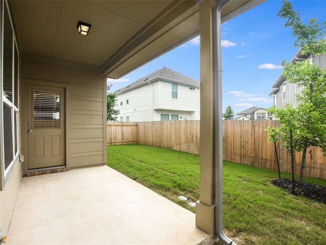 Building Photo - 3200 College Park Dr