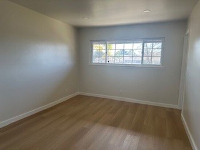 Building Photo - Newly remodeled three bedroom two bath.