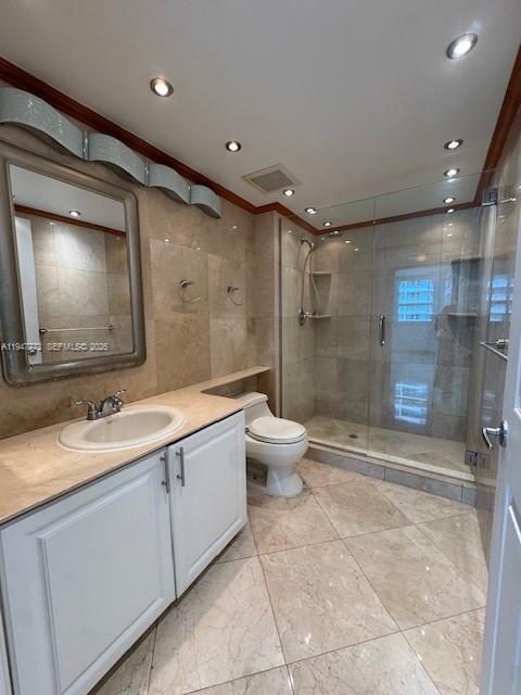 Building Photo - 1155 Brickell Bay Dr