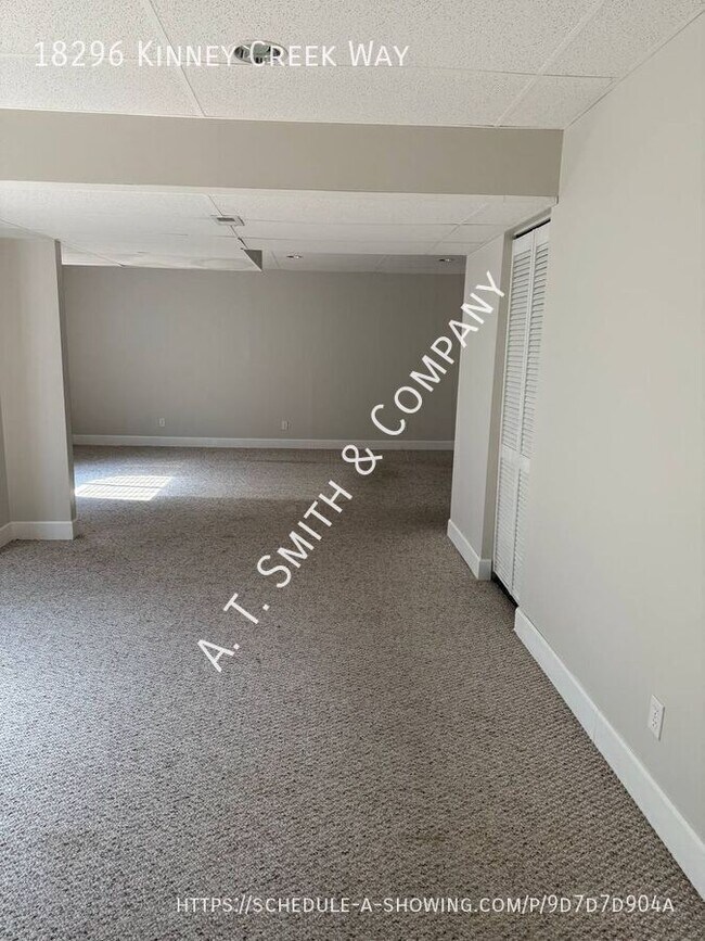 Building Photo - 18296 Kinney Creek Way