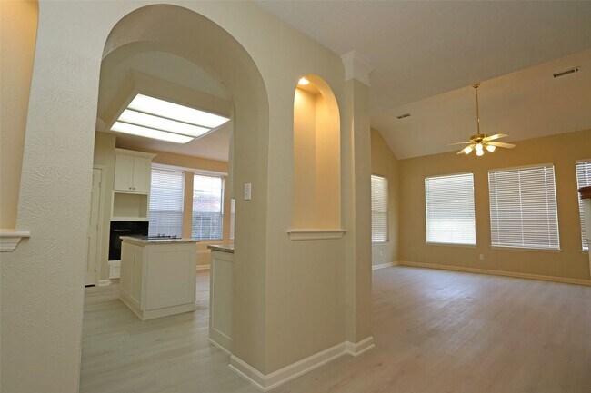 Building Photo - 7534 Orchard Hills Ln