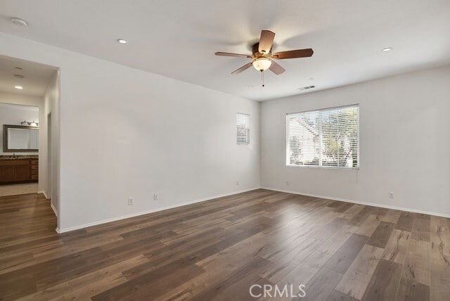 Building Photo - 8128 Wishing Well Ln