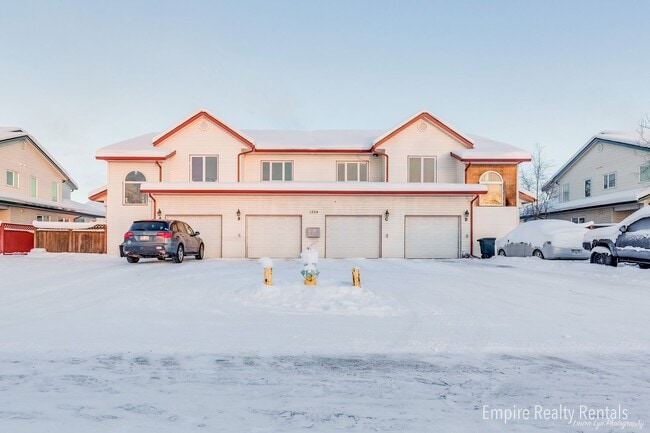 Primary Photo - Three Bed, 2.5 Bath, 1 Car Garage