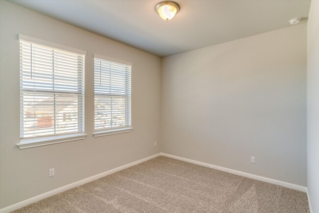 Building Photo - 2705 Brushwood Mdw