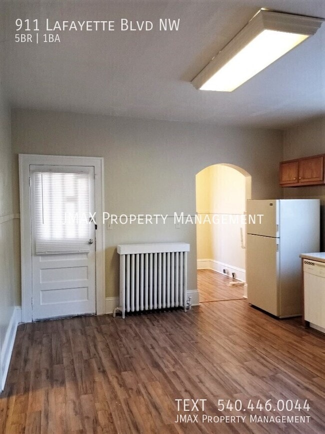 Building Photo - 911 Lafayette Blvd NW