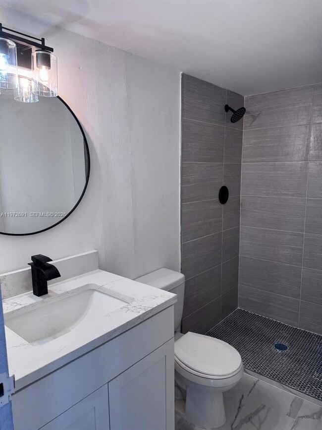 Building Photo - 1402 NW 80th Ave