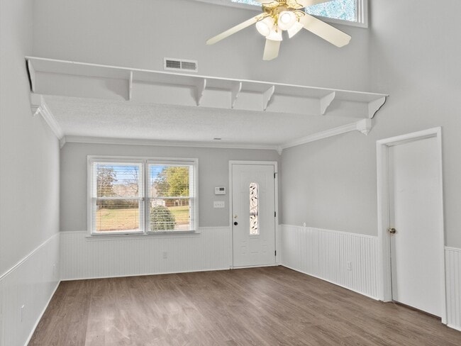 Building Photo - 2903 Deerfield Rd NW