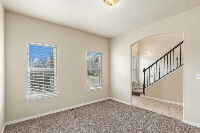Building Photo - Nice Big Home, close to Ft Carson, Updated...