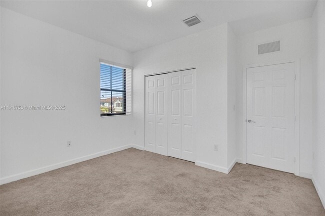 Building Photo - 3504 W 94th St