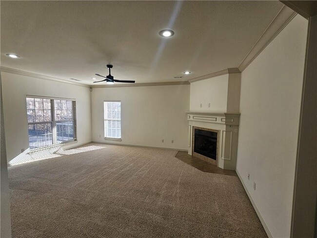 Building Photo - 2311 S Mont Blanc Ave