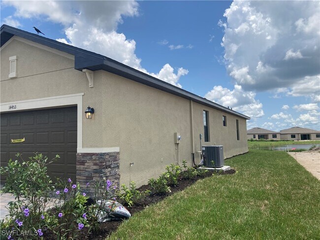 Building Photo - 14453 Cantabria Dr