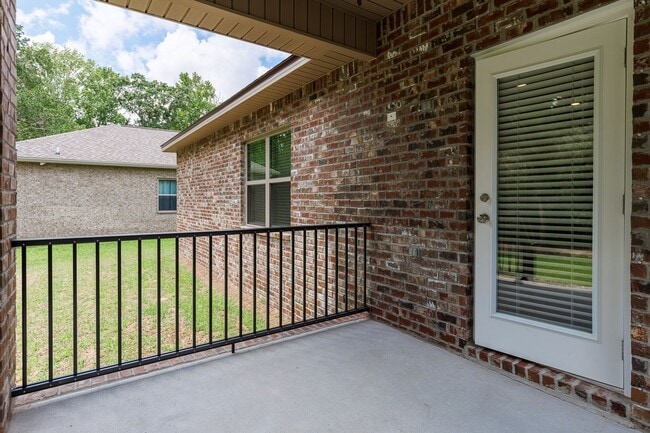 Building Photo - New Construction in Overland -3BR/2BA Aldridge floorplan!