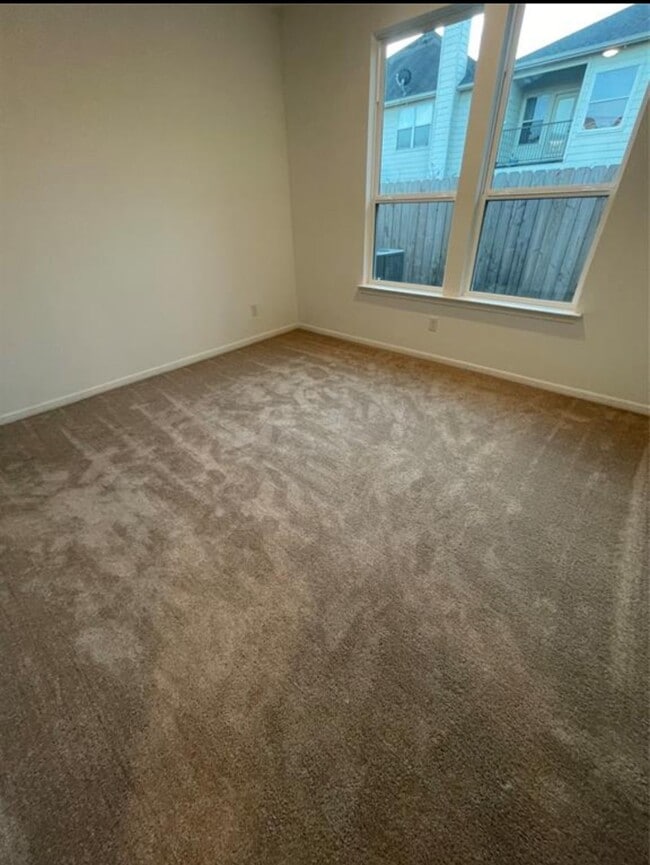 Building Photo - 10226 Clearwick St