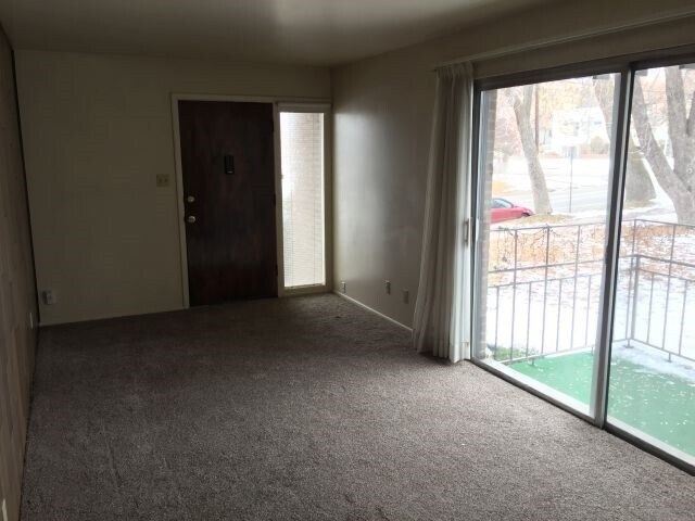 Building Photo - 184 I St