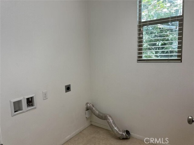Building Photo - 321 S Glendora Ave