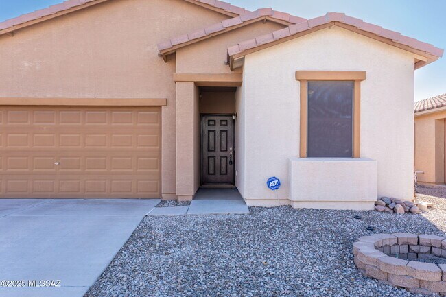 Building Photo - 12073 W Hailey Ln