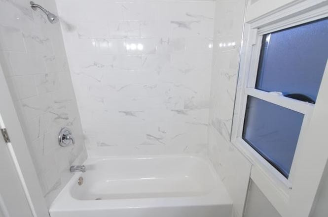 Upstairs bath #2 - 2218 Lawndale Ave