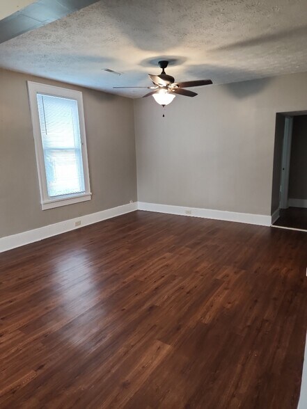 Building Photo - 515 Ben Hur Ave
