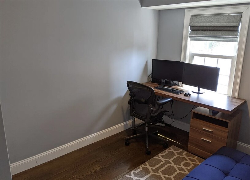 Building Photo - 149 G St
