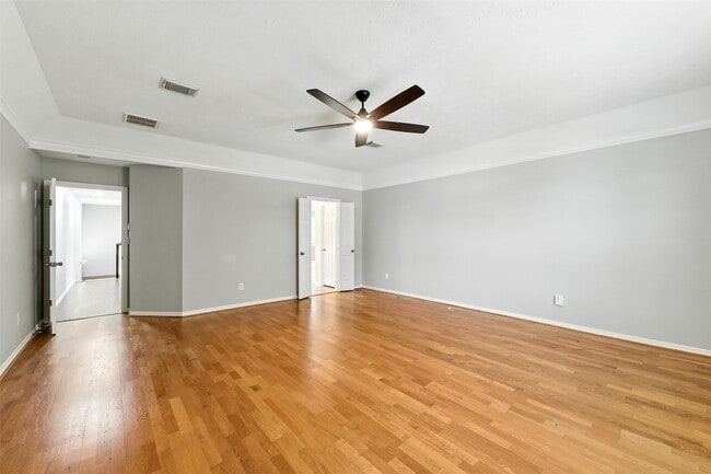 Building Photo - 5115 Inker St