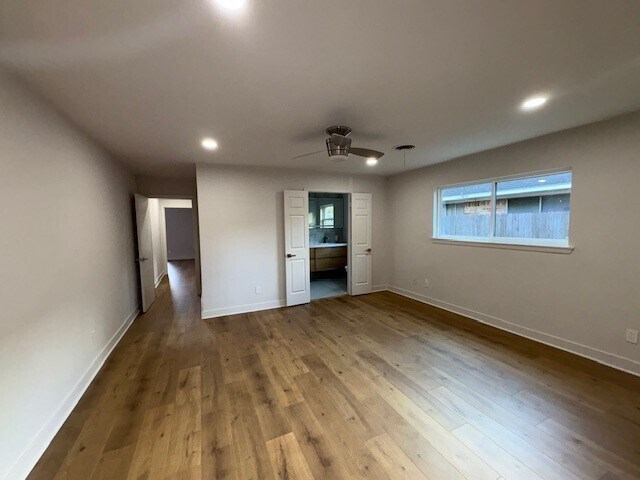 Building Photo - 5822 Yarwell Dr