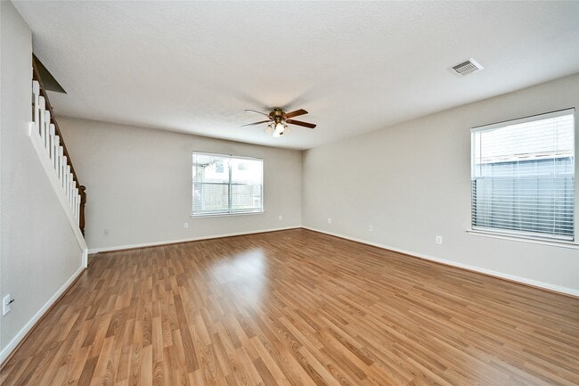 Building Photo - 2602 Desert Sage Dr