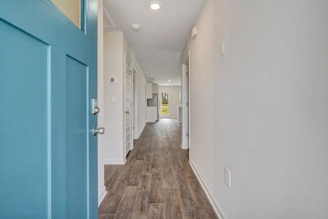 Building Photo - New Construction Home in High Demand Area!