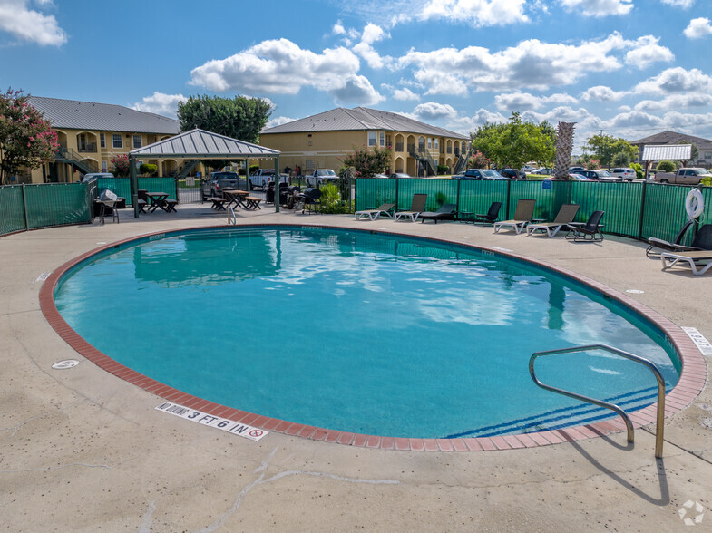 Resort-Inspired Pool With Cabanas - Northwood Phase II