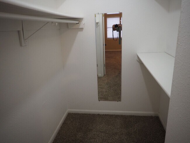 Building Photo - 3845 Ranch Road 2222