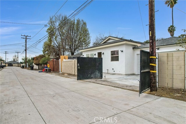 Building Photo - 14822 Ibex Ave