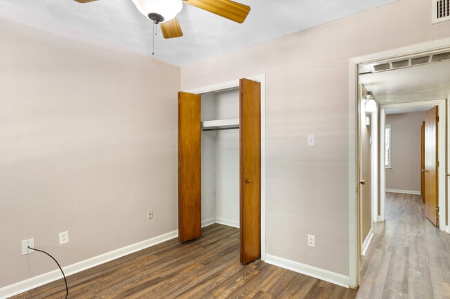 Building Photo - 2904 Windsor Ave