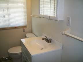 Building Photo - 524 Mercer Rd