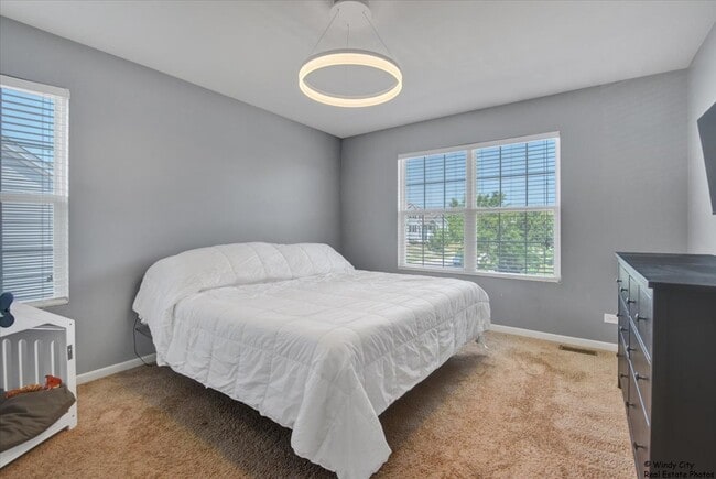 Building Photo - 1110 Sapphire Ln