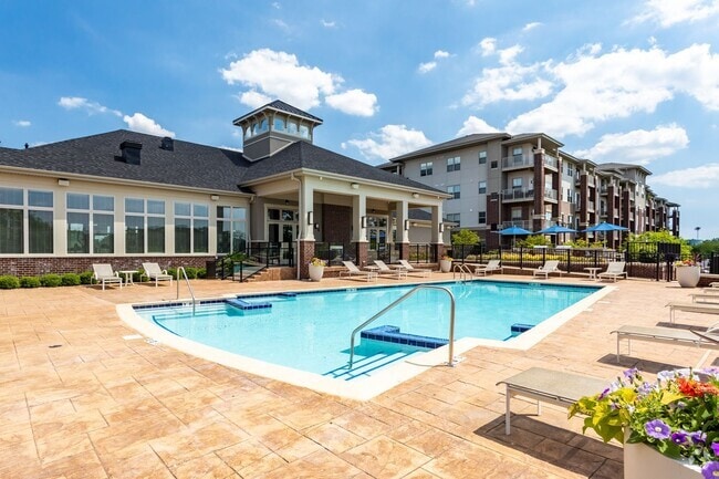 Building Photo - Deer Park Crossing