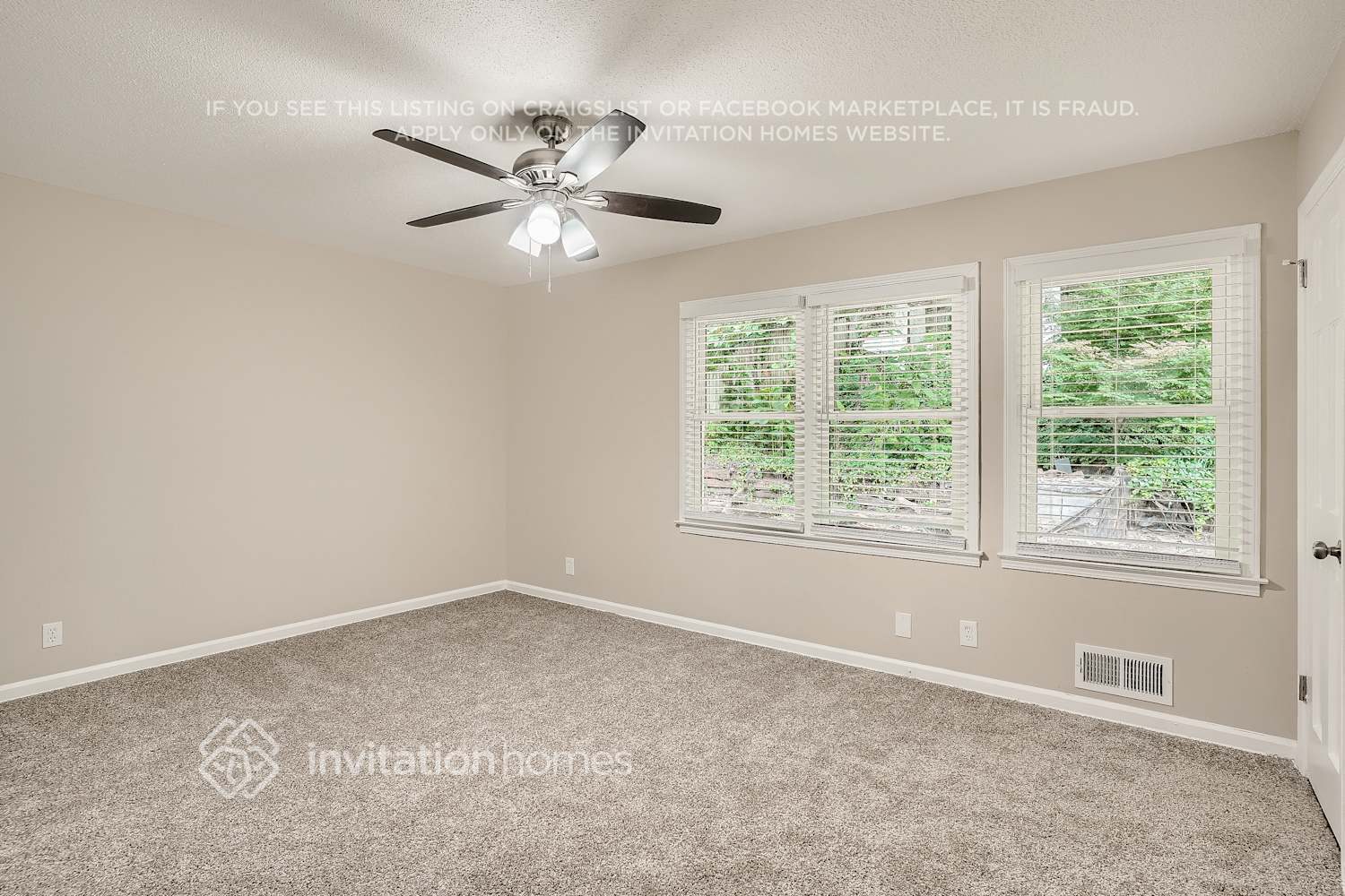 Building Photo - 2846 Cedarbrook Dr