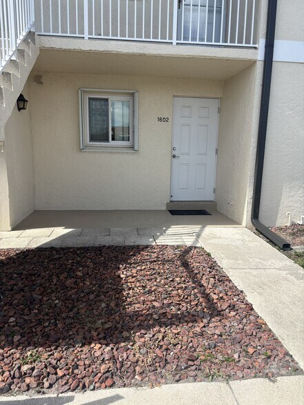 Building Photo - 25275 Rampart Blvd