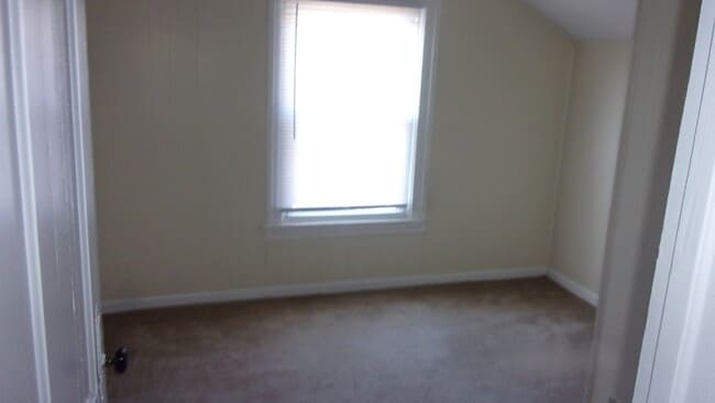 Building Photo - 783 Tallmadge Rd