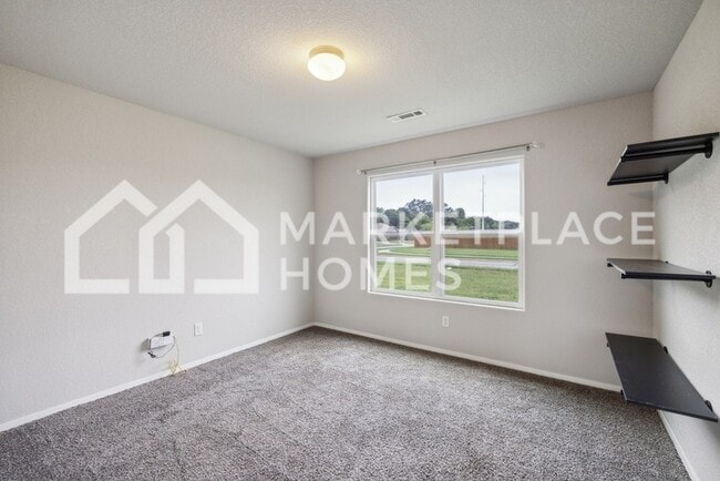 Building Photo - 825 NW 68th Ave